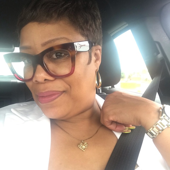 angeladavis2460
